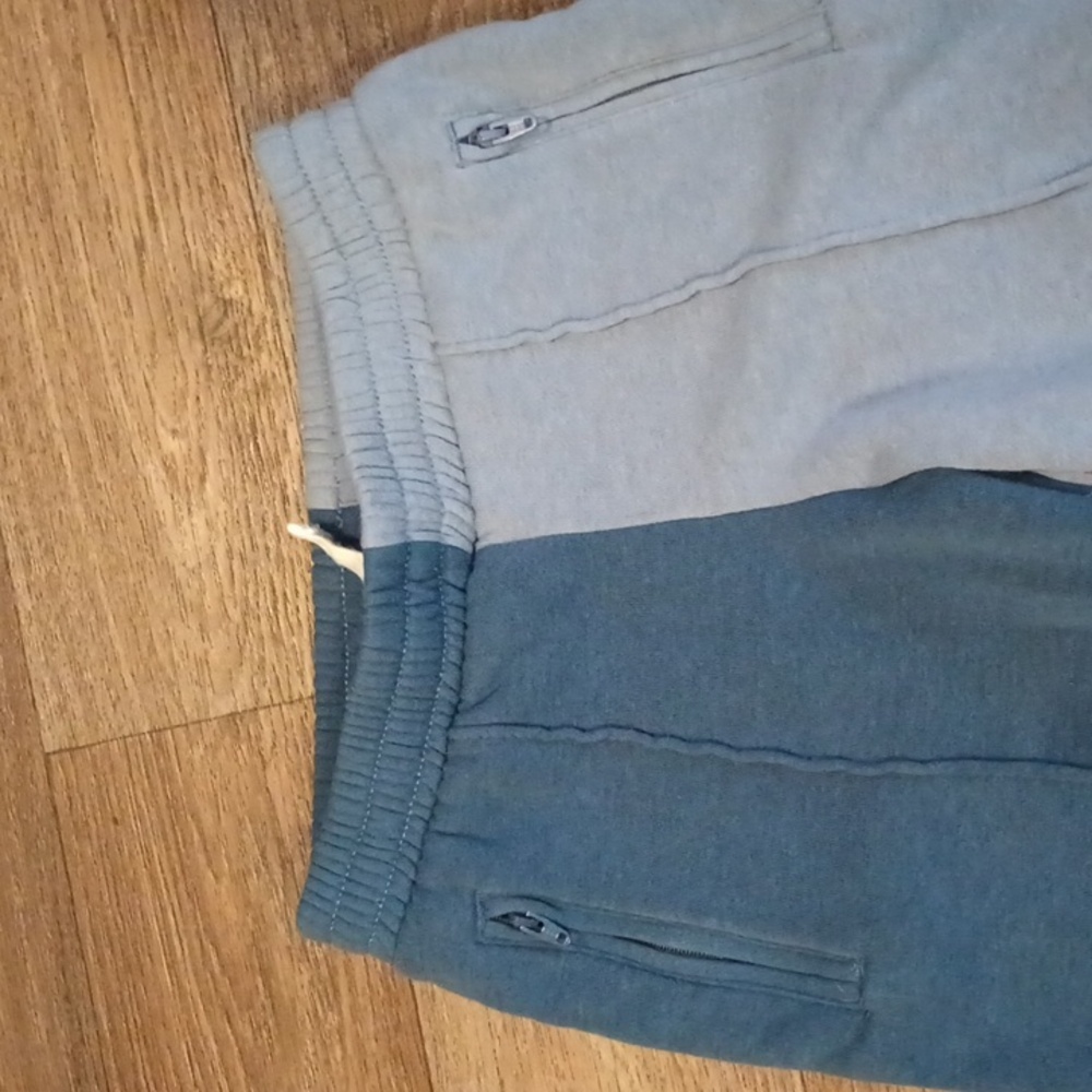 5/$20 (2) Girls BlueSpice size 6 jeans and Athletic Works sweatpants - Picture 7 of 8